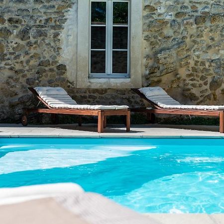 La Maison De Livia, Gite, Chambres Et Table D'Hotes Sauzet (Gard) Exteriér fotografie