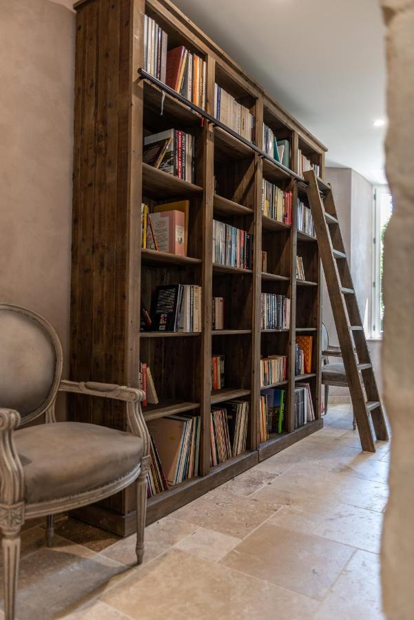 La Maison De Livia, Gite, Chambres Et Table D'Hotes, Entre Uzes Et Nimes Sauzet  Exteriér fotografie