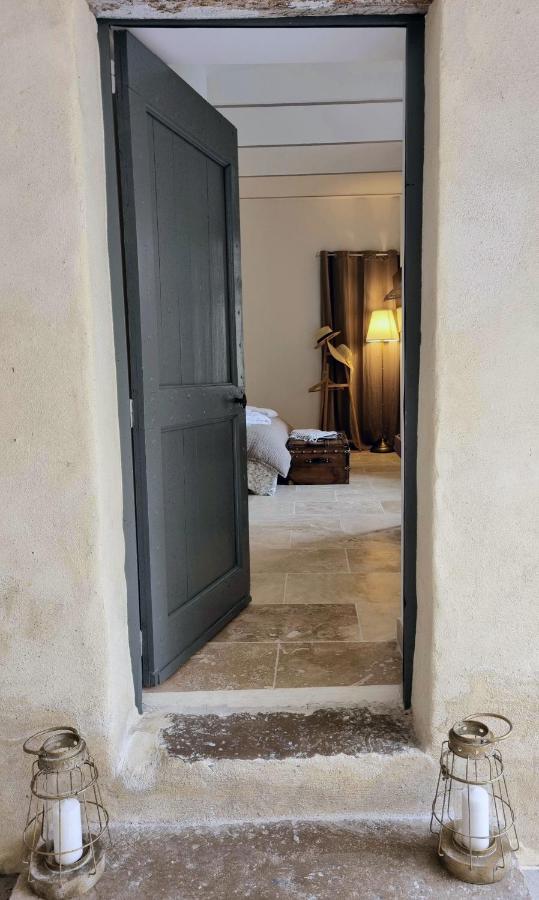 La Maison De Livia, Gite, Chambres Et Table D'Hotes Sauzet (Gard) Exteriér fotografie